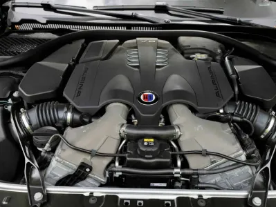 B8