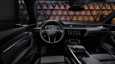 SQ8