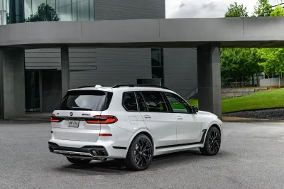 X7