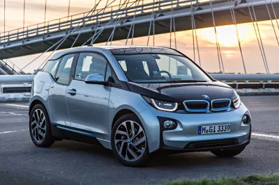 i3