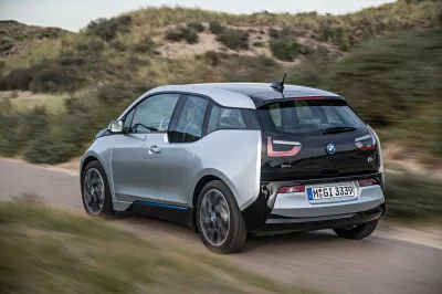 i3