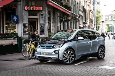 i3