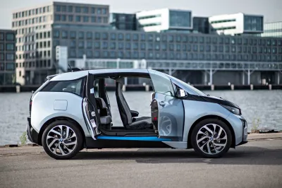 i3