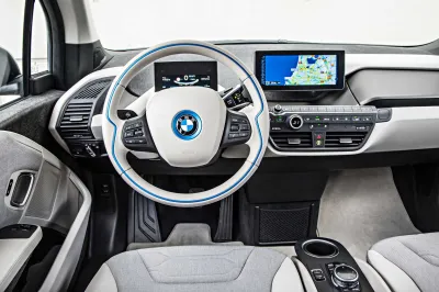 i3