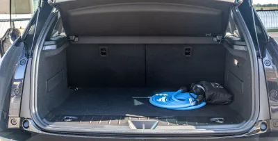 i3