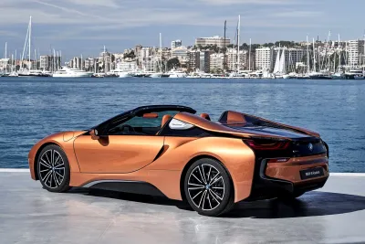 i8
