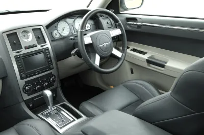 300C