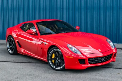 599