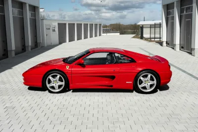 F355