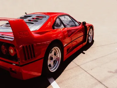 F40