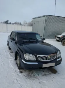 31105