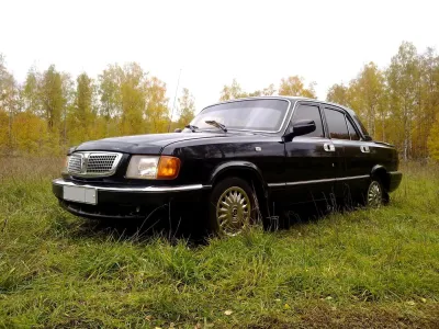 3110