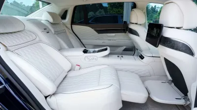 G90
