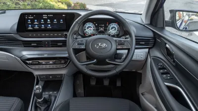 i20