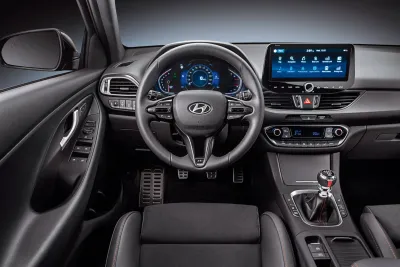 i30