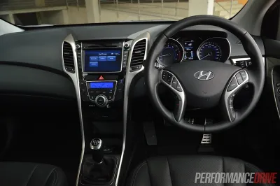 i30