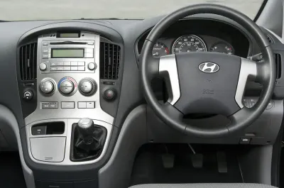 i800