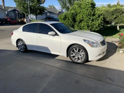 G37