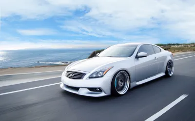 G37