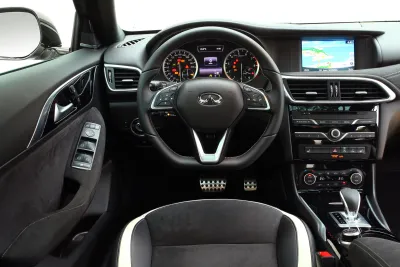 Q30