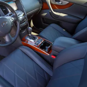 QX70