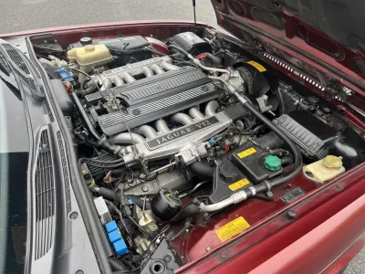 XJ12