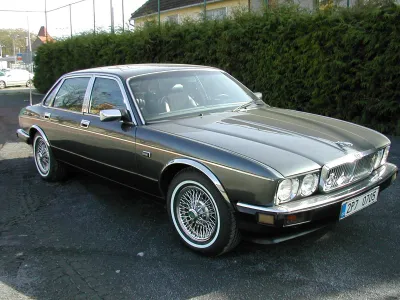 XJ40