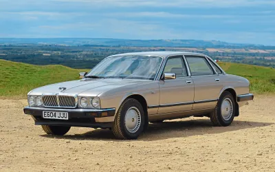XJ40