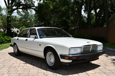 XJ6