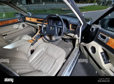 XJ6