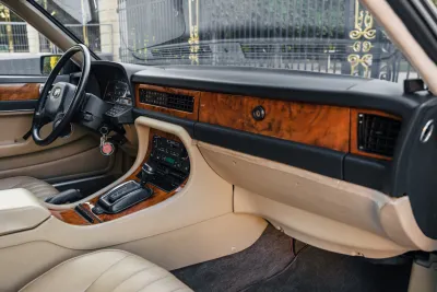 XJ6