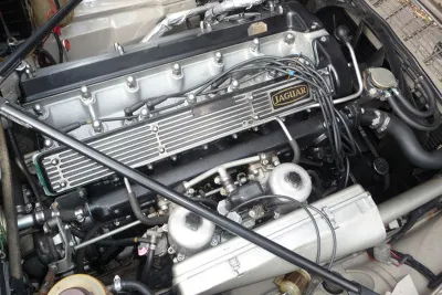 XJ6