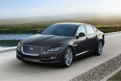XJ