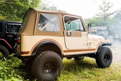 CJ-7