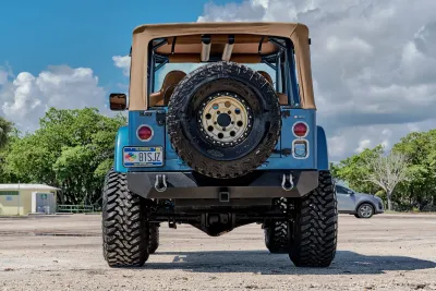 CJ-7