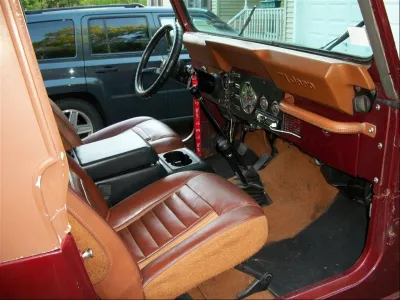 CJ-8