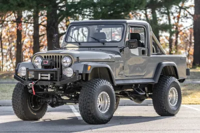 CJ-8