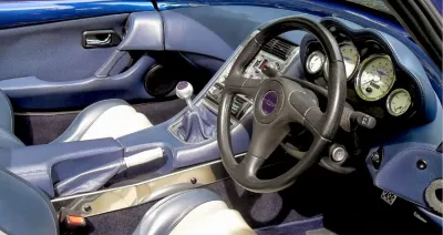 S-V8