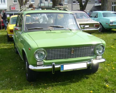 1200