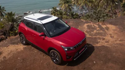 XUV300