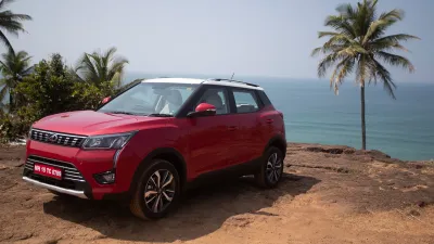 XUV300