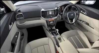 XUV300