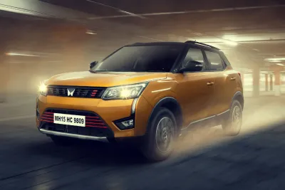 XUV300