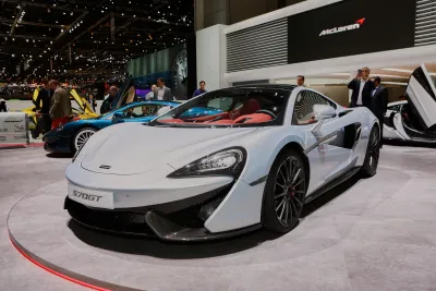 570GT