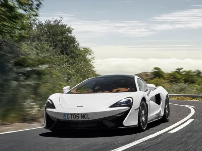 570GT