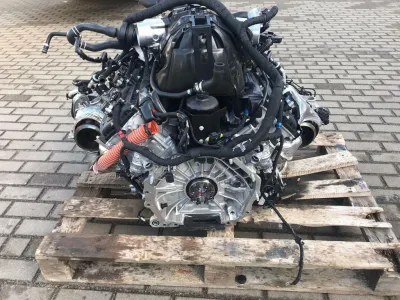 570S