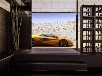 570S