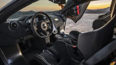 620R