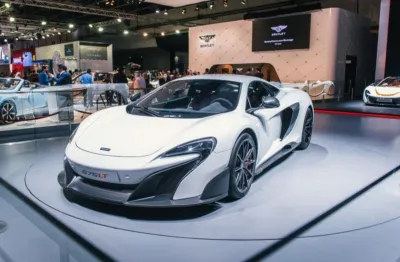 675LT