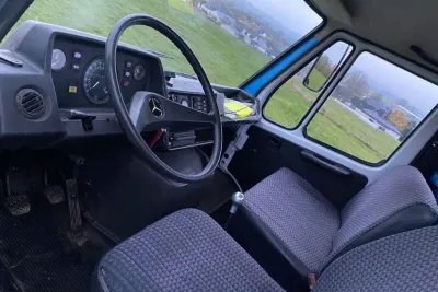 T1